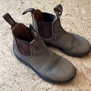 Toddler Blundstone size 12 AU/UK (size 13-13.5 US)